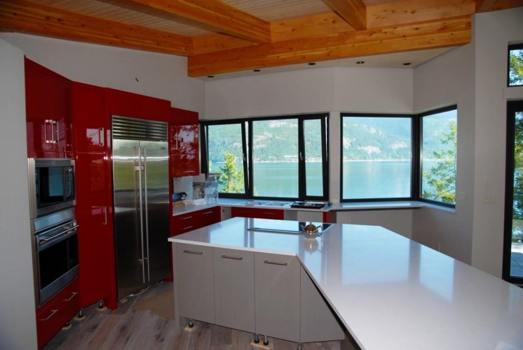 Innotech windows and doors used in Kaslo BC