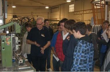Abbotsford Students on a Tour of Innotech's Plant