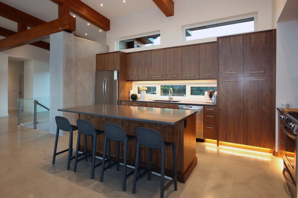 Tilt Turn Windows with Horizontal Cabinets