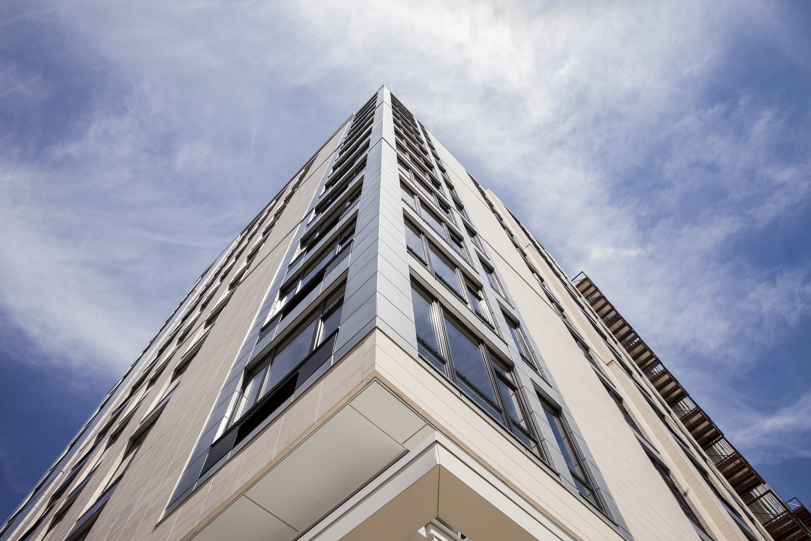 Sky3 Apartments in Portland, Oregon